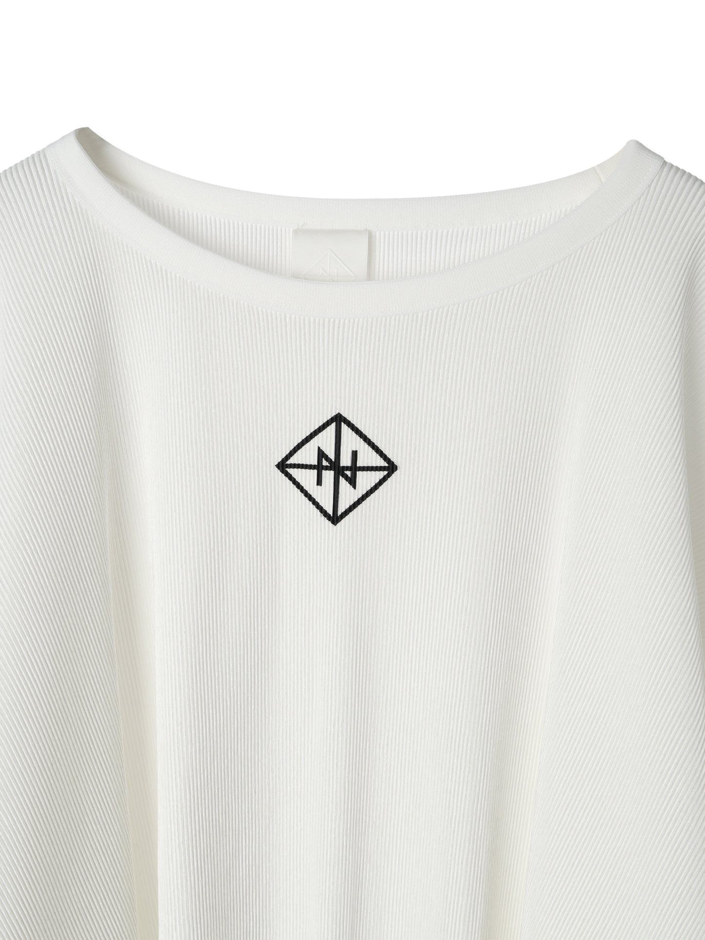 SILKY PLEATS OVERSIZED T-SHIRT
