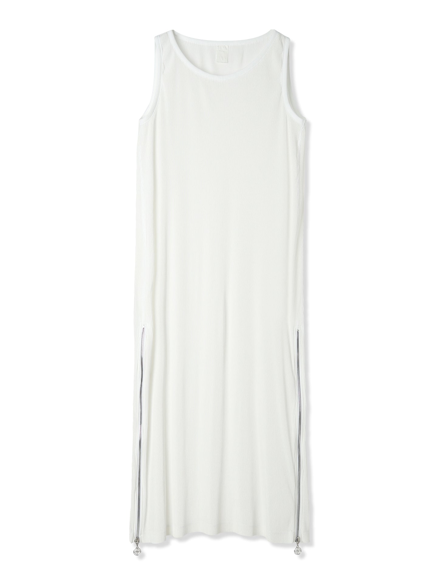 SILKY PLEATS PRINTED SLEEVELESS DRESS (01 WHITE)