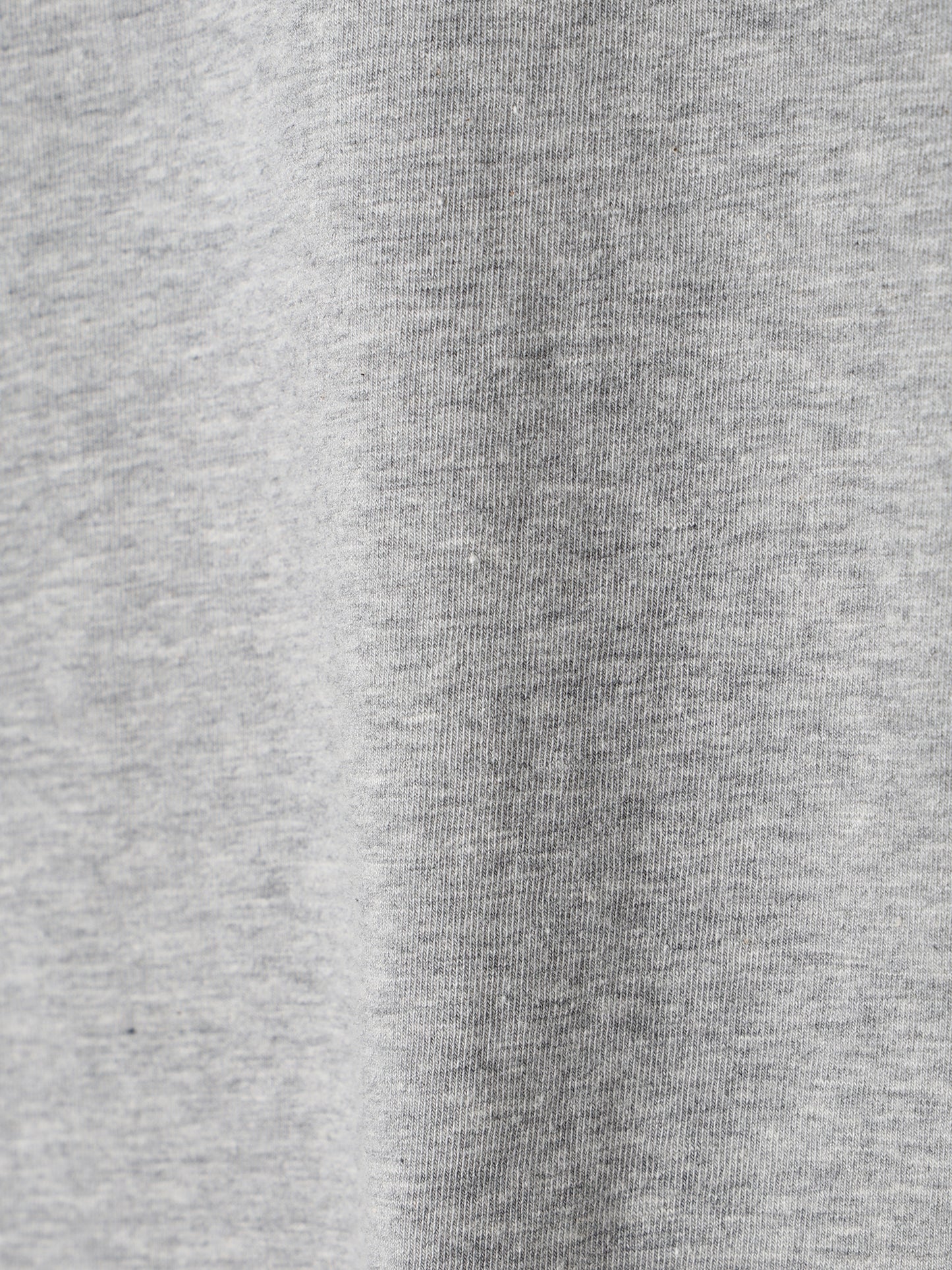 GIMMICK NECK DETAIL RAGLAN T-SHIRT