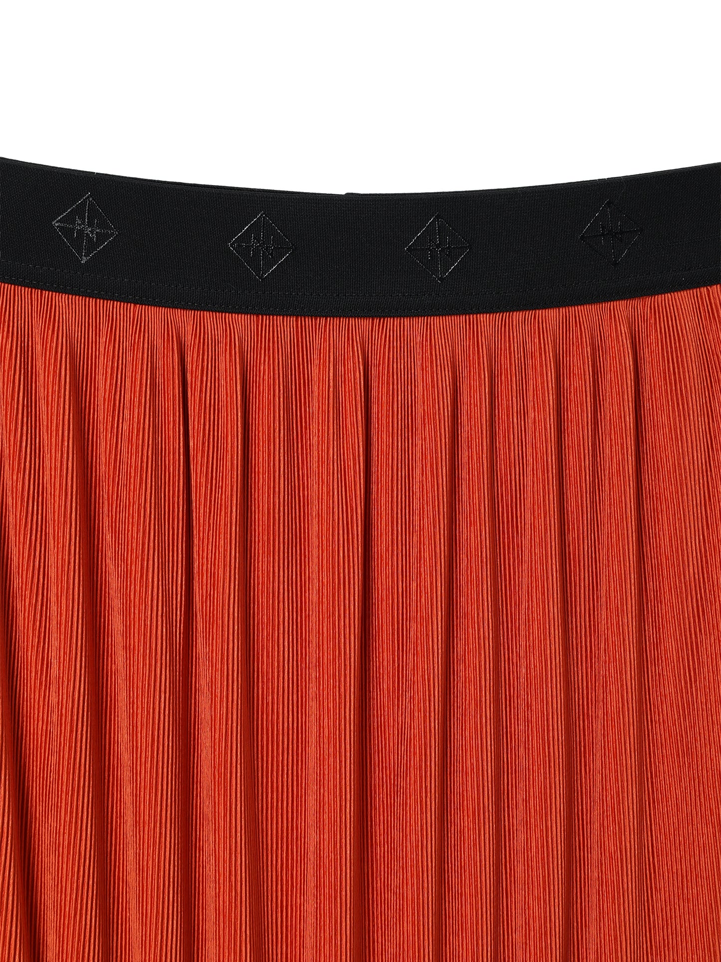 SILKY PLEATS SKIRT