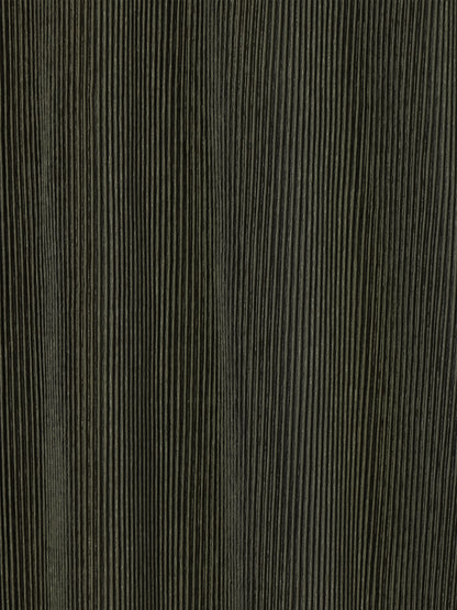 SILKY PLEATS SLEEVELESS DRESS