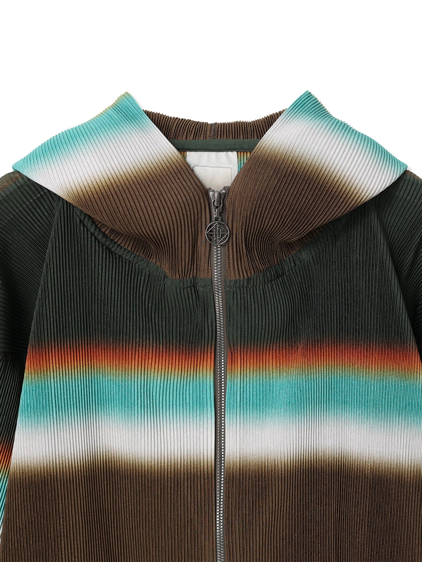 SILKY PLEATS PRINTED HOODIE