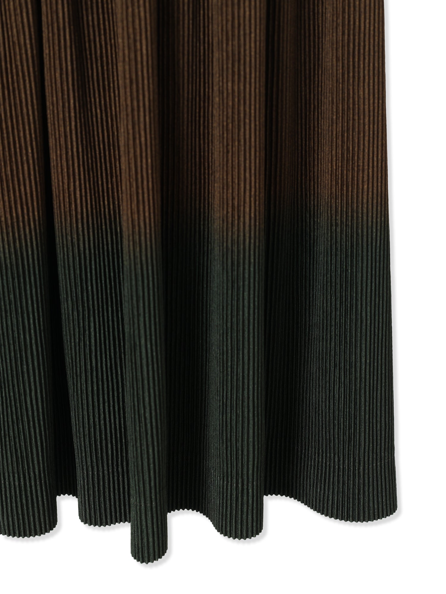 SILKY PLEATS PRINTED SKIRT