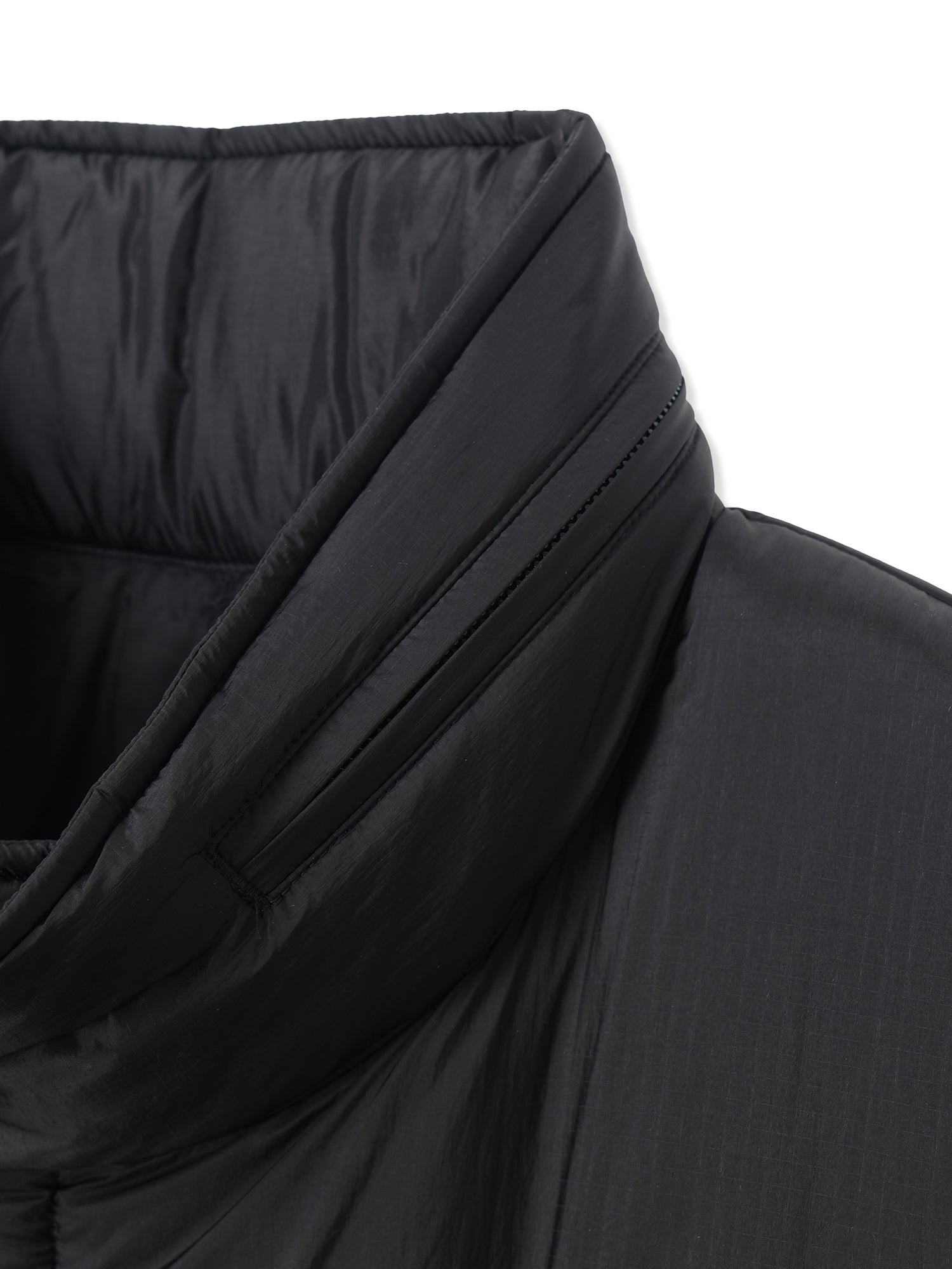 LIGHT RIPSTOP NYLON PADDED COAT 3